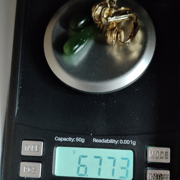 Vintage Genuine Jade Teardrop Earrings - Picture 13 of 14